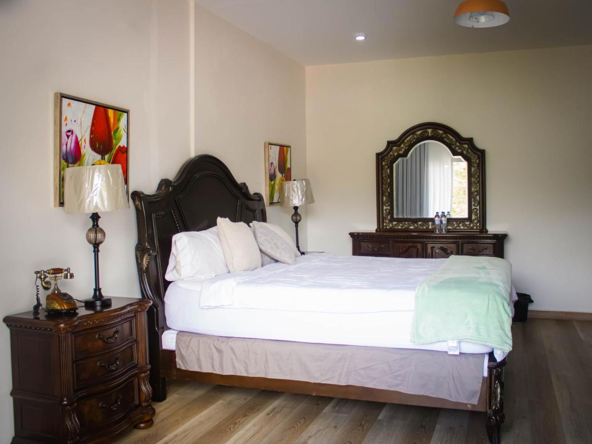 Hotel, Cocoview Valle de Ángeles Extérieur photo